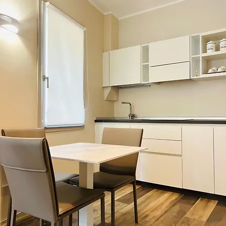 Cesalpino 5 Apartment *
